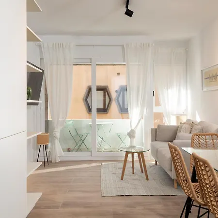 Flateli 2 Apartment *